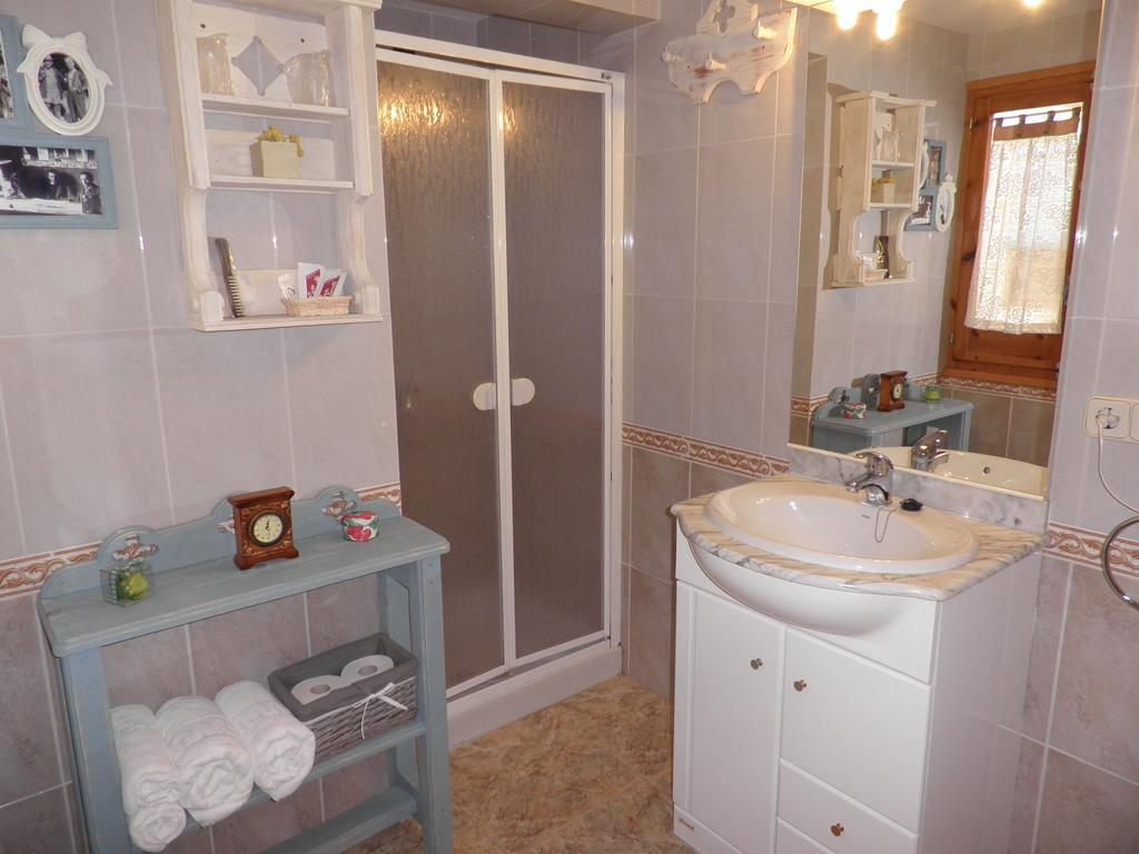 Hostal Casa Barcelo Horta de Sant Joan Room photo
